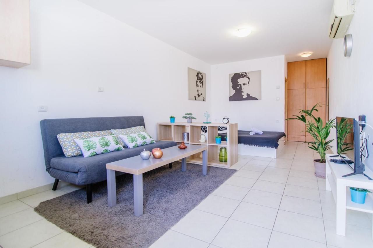 Carmel Market Apartments - By Comfort Zone Tlv Tel Aviv Bagian luar foto